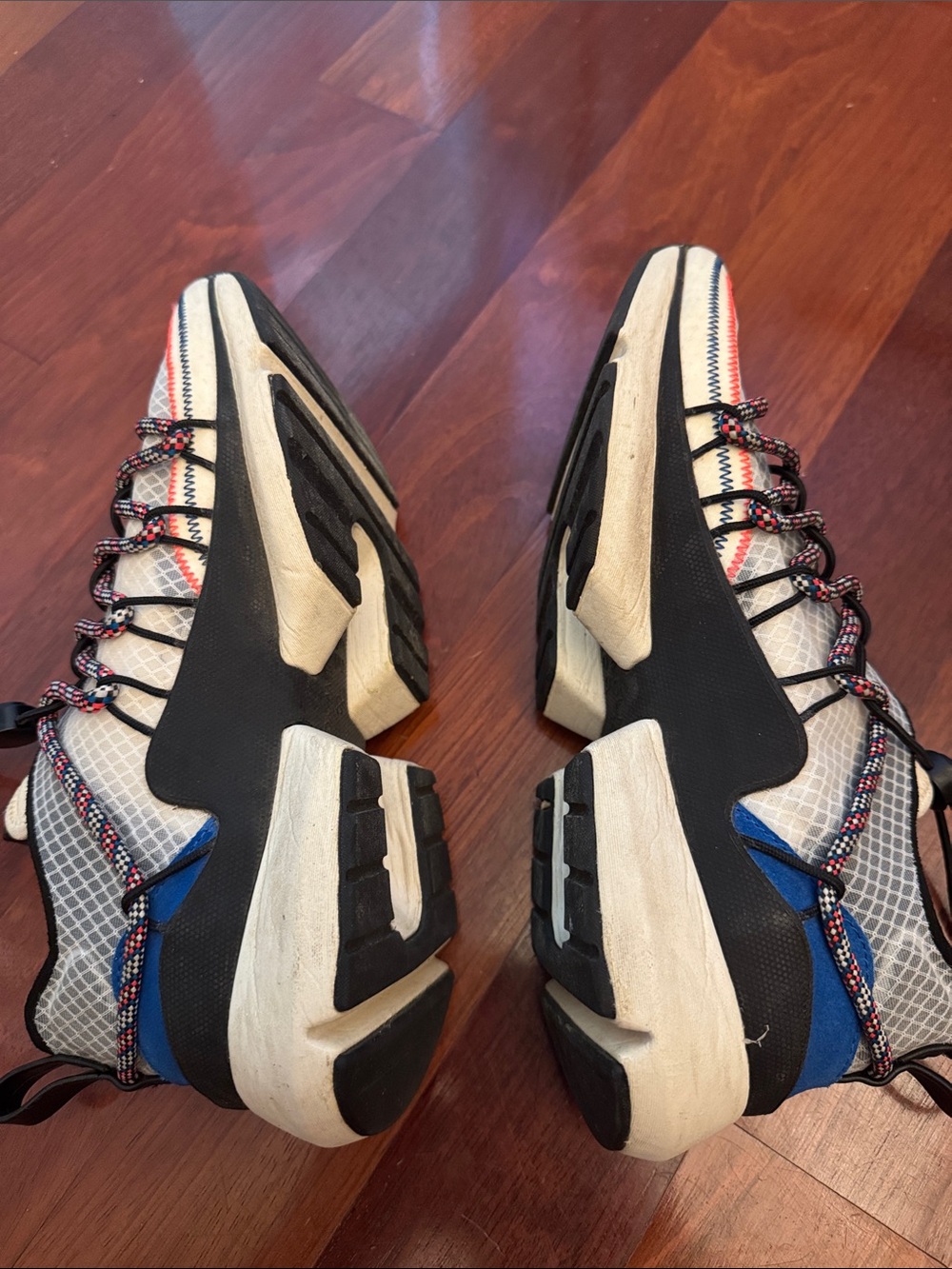 Woman’s Rag & Bone Sneakers - Picture 4 of 8